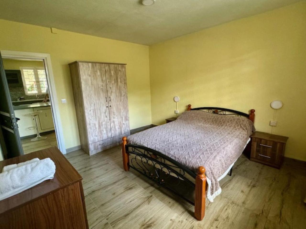 Barbera Apartment